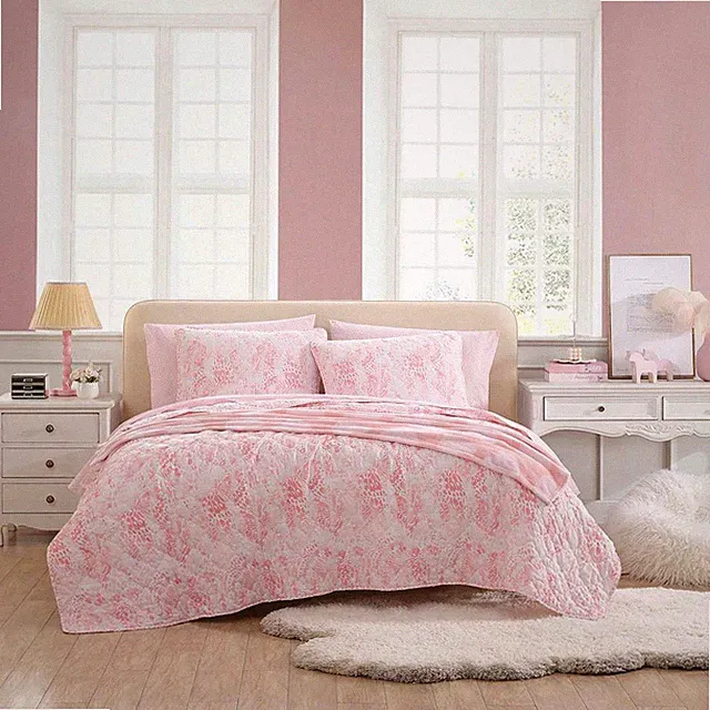 Butterfly Ombre 3-Piece PALE ROSETTE PINK Microfiber Full/Queen Reversible Quilt