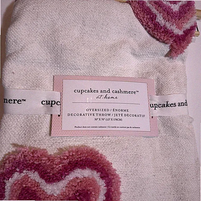 Cupcakes & Cashmere Pink Ombre Tufted Heart Valentine’s Throw Blanket 50”x70”